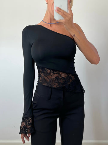 Slope I Lace Top